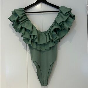 Zara Women’s Green Ruffled Bodysuit